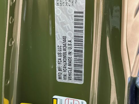 Used 2020 Jeep Wrangler Unlimited Sport S image 39