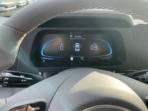 Certified 2026 Hyundai Elantra Sport FWD image 10
