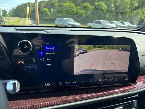 New 2026 Chevrolet Traverse RS image 20