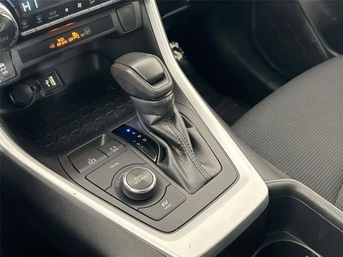 Used 2024 Toyota RAV4 LE image 24