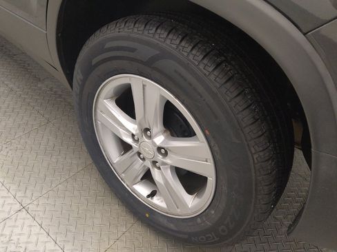 Used 2020 Chevrolet Trax LS FWD image 31