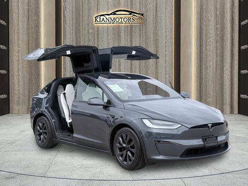 Used 2022 Tesla Model X Plaid AWD/4WD image 13