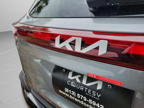New 2026 Kia Seltos S FWD image 30