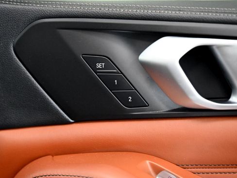 Used 2019 BMW X7 xDrive40i image 21