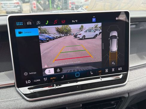 New 2026 Volkswagen Tiguan S AWD/4WD image 24