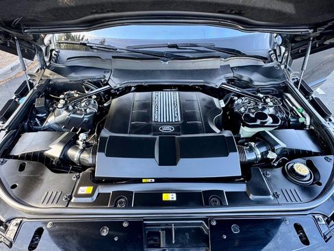 Used 2019 Land Rover Range Rover Supercharged AWD/4WD image 22