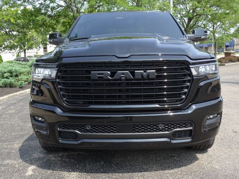 Used 2025 RAM 1500 Laramie w/ Night Edition AWD/4WD image 7