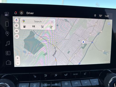 Used 2025 Chevrolet Colorado Z71 image 22