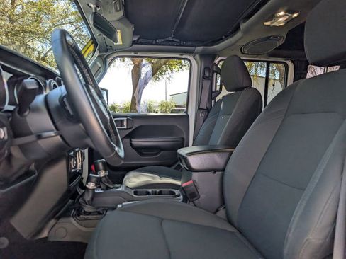 Used 2021 Jeep Wrangler Unlimited Sport AWD/4WD image 15