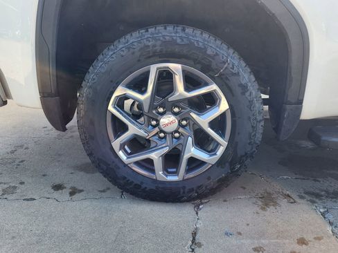 New 2026 GMC Sierra 1500 SLT w/ SLT Premium Plus Package image 51