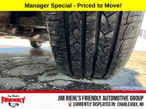 Used 2016 Toyota Sienna LE image 27