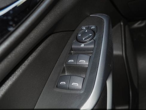 Used 2024 Chevrolet Trax RS w/ Driver Confidence Package image 26