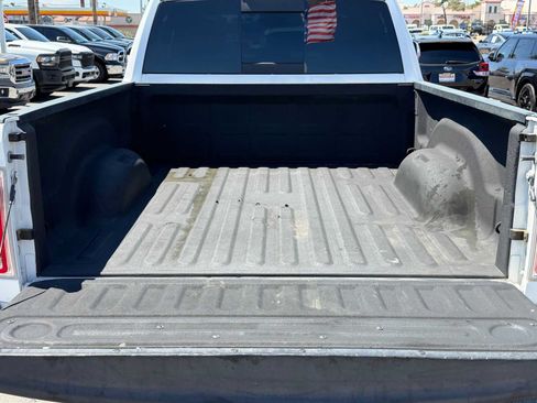 Used 2018 RAM 2500 Laramie AWD/4WD image 32