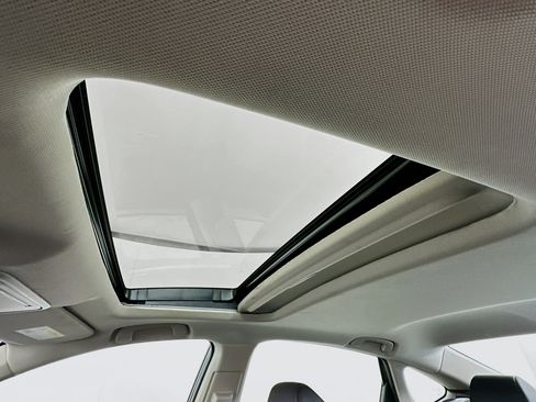 Used 2024 Honda Accord EX image 24