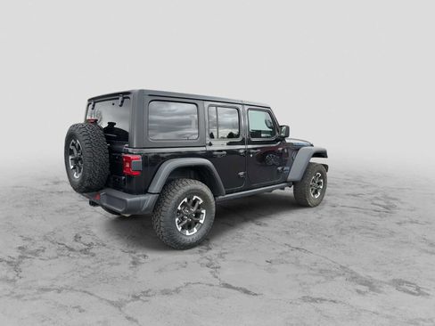 Used 2024 Jeep Wrangler Unlimited Rubicon 4xe image 8