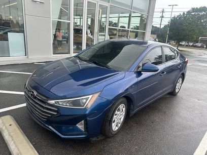 Used 2019 Hyundai Elantra SE