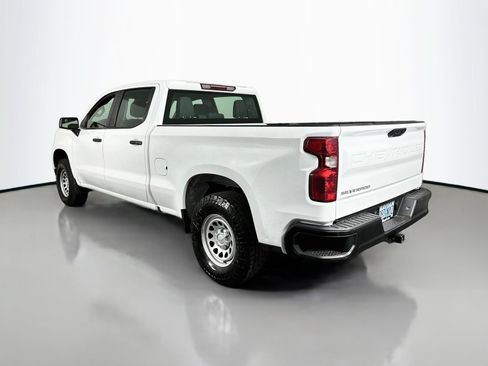 Used 2023 Chevrolet Silverado 1500 W/T w/ Z71 Off-Road Package AWD/4WD image 6
