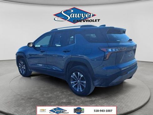 Used 2025 Chevrolet Equinox LT w/ Convenience Package II AWD/4WD image 5