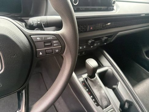 Used 2025 Honda Accord SE image 22