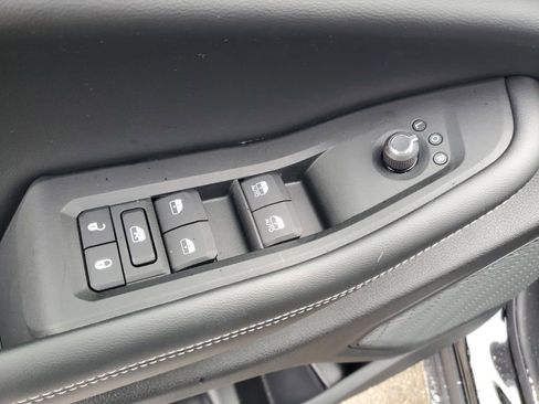 New 2025 Jeep Grand Cherokee Limited AWD/4WD image 10