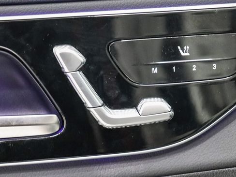 Certified 2026 Mercedes-Benz GLC 300 image 21