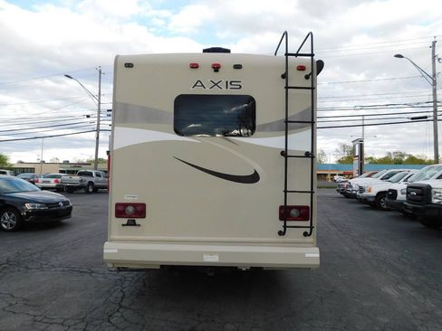 Used 2017 Ford E-450 and Econoline 450 Super Duty w/ A/C Prep Package RWD image 13