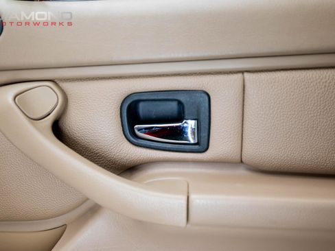 Used 2002 BMW Z3 3.0i image 78