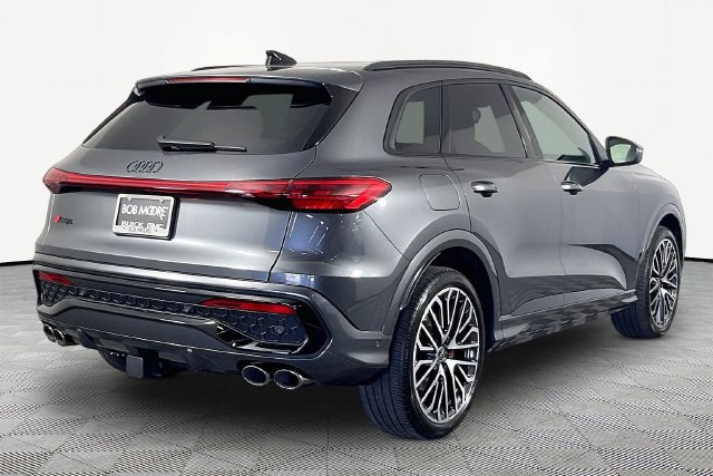 Used 2026 Audi SQ5 Premium Plus AWD/4WD image 6
