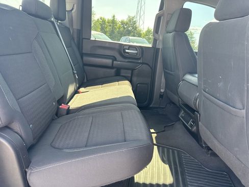 Used 2023 Chevrolet Silverado 2500 LT image 14