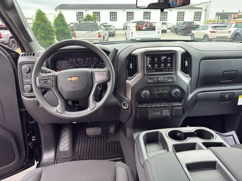 New 2026 Chevrolet Silverado 1500 Custom w/ LPO, Dark Essentials Package AWD/4WD image 18