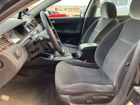 Used 2015 Chevrolet Impala Limited LS image 9