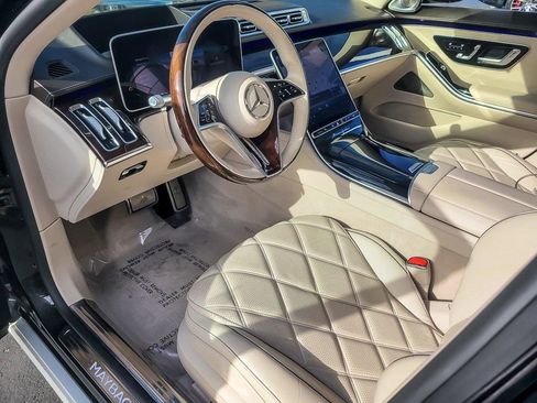 Used 2023 Mercedes-Benz Maybach S 680 4MATIC image 9