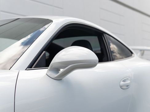 Used 2015 Porsche 911 GT3 image 25