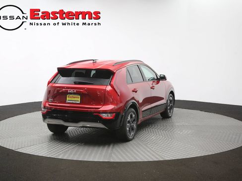 Used 2023 Kia Niro Wind w/ Wind Preserve Package FWD image 38