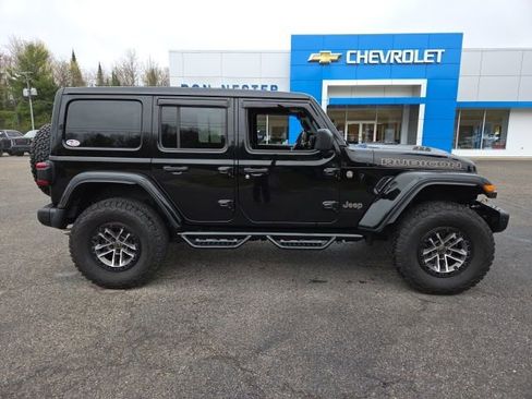 Used 2024 Jeep Wrangler Unlimited Rubicon 392 AWD/4WD image 30