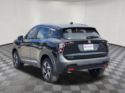 New 2026 Nissan Kicks SV image 3
