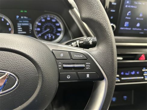 Used 2022 Hyundai Sonata SEL image 36