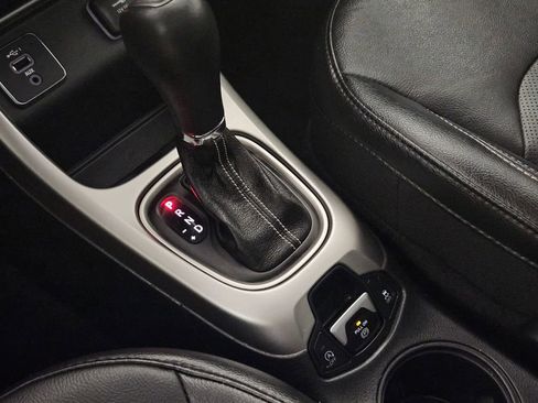 Used 2021 Jeep Compass 80th Special Edition w/ Sun and Sound Group image 17