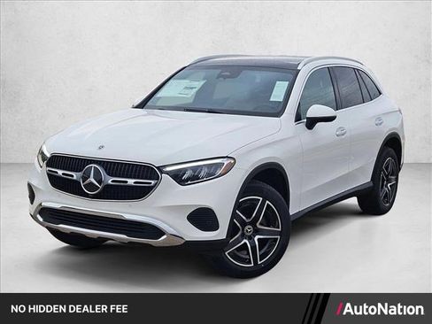 Used 2026 Mercedes-Benz GLC 300 4MATIC image 1
