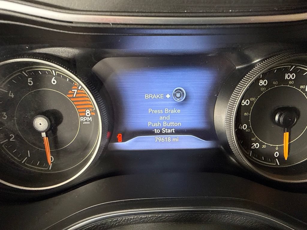 Used 2019 Jeep Cherokee Limited AWD/4WD image 17