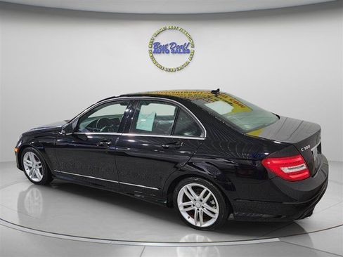 Used 2014 Mercedes-Benz C 300 4MATIC Sedan w/ Premium 1 Package image 4