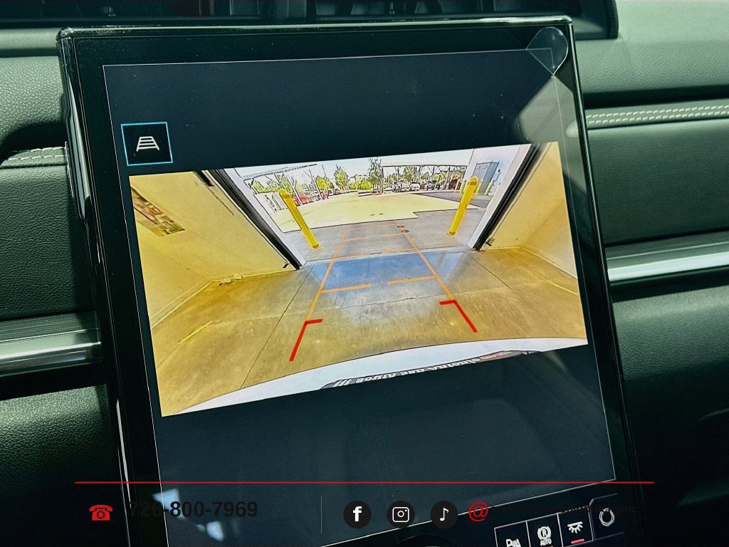 New 2027 GMC Terrain Elevation w/ Elevation Premium Package FWD image 15