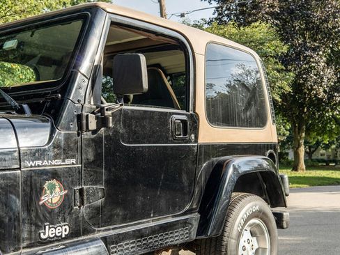 Used 2002 Jeep Wrangler Sahara AWD/4WD image 70