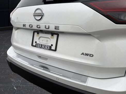 New 2026 Nissan Rogue SV w/ Cold Weather Package image 28