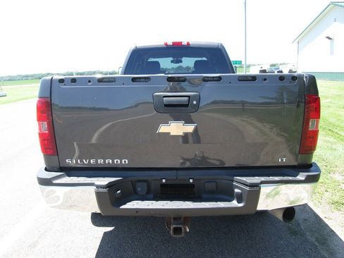 Used 2010 Chevrolet Silverado 3500 LT w/ Exterior Plus Package AWD/4WD image 3