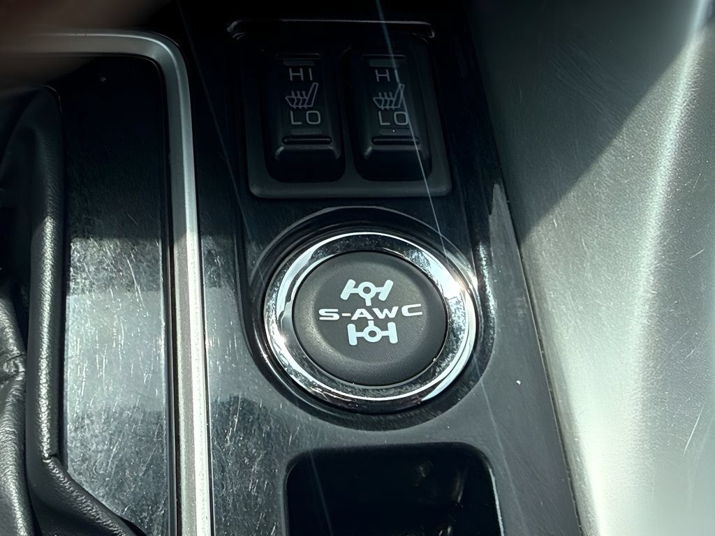 Used 2024 Mitsubishi Eclipse Cross SEL AWD/4WD image 14