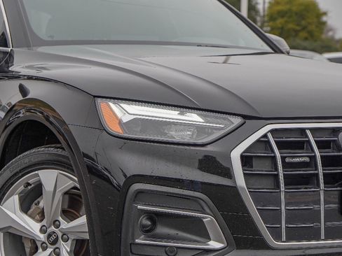 Used 2021 Audi Q5 2.0T Premium Plus w/ Premium Plus Package image 2