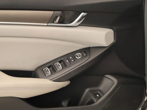 Used 2020 Honda Accord LX image 22