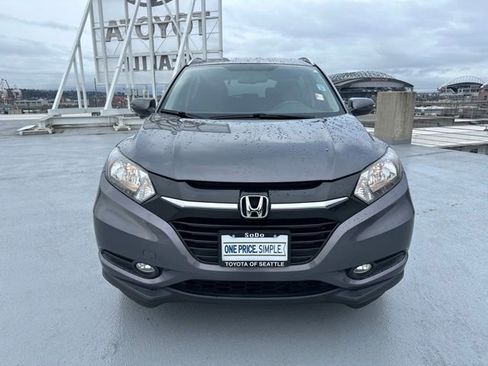 Used 2017 Honda HR-V EX-L image 7