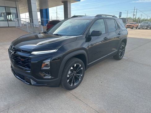 New 2026 Chevrolet Equinox RS w/ Convenience Package III FWD image 27